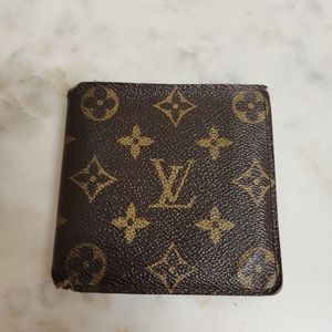 Authentic Louis Vuitton Monogram Wallet Pre-loved